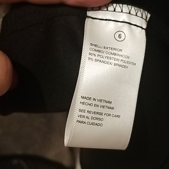 Dress - Picture 3 of 3